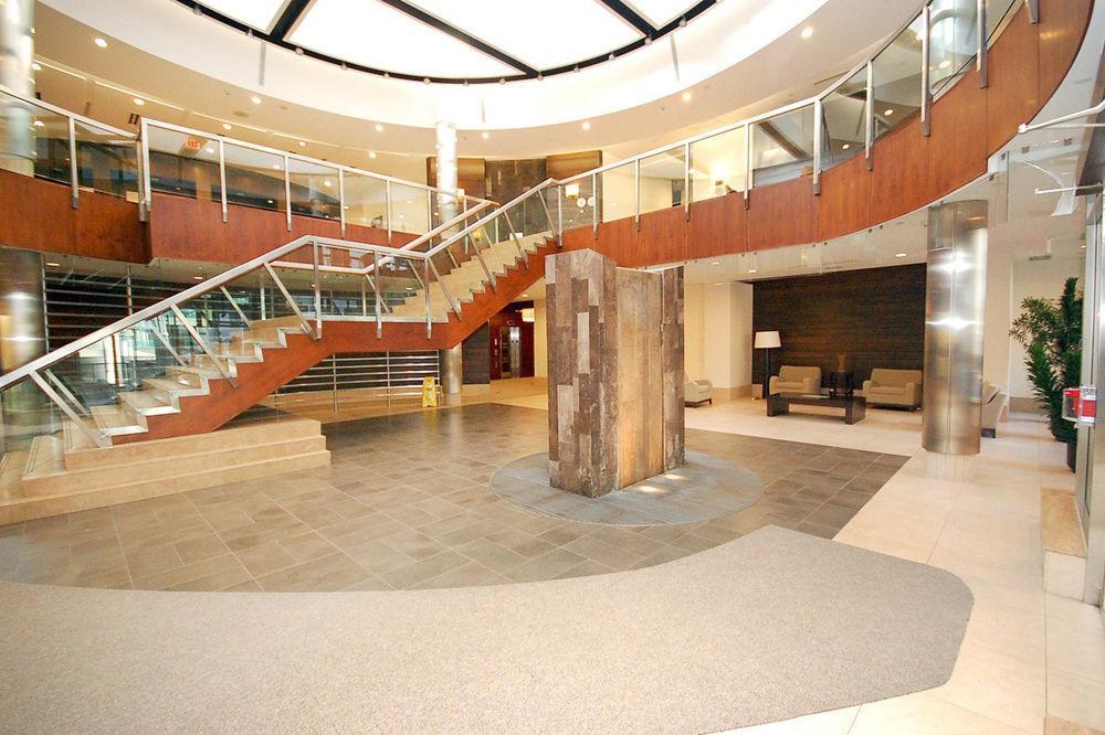 Downtown Mississauga Executive Suites Sq1 Buitenkant foto